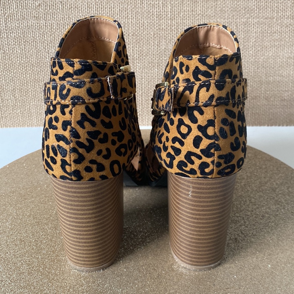 Qupid Leopard Booties - Picture 3 of 7